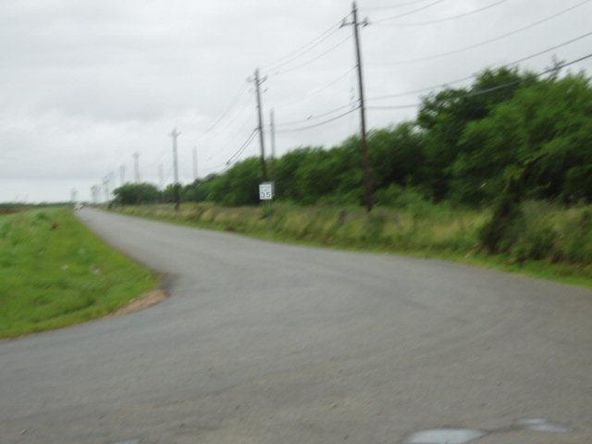 0 Lone Tree Road East End, Victoria, TX 77905
